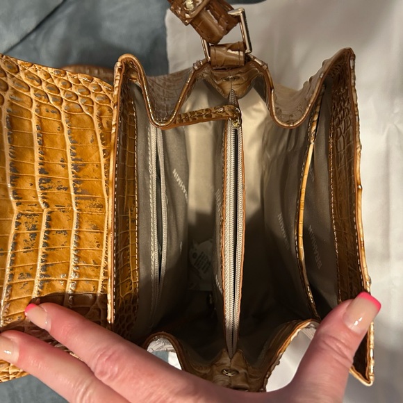 Brahmin Tan Crocodile Embossed Crossbody Bag - Picture 2 of 2